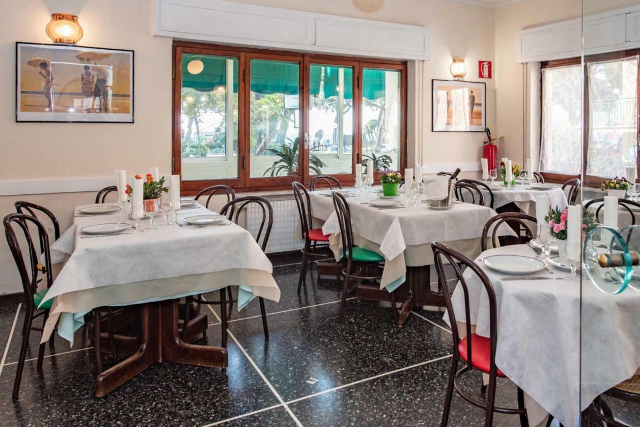 Hotel Tirreno Celle Ligure Extérieur photo